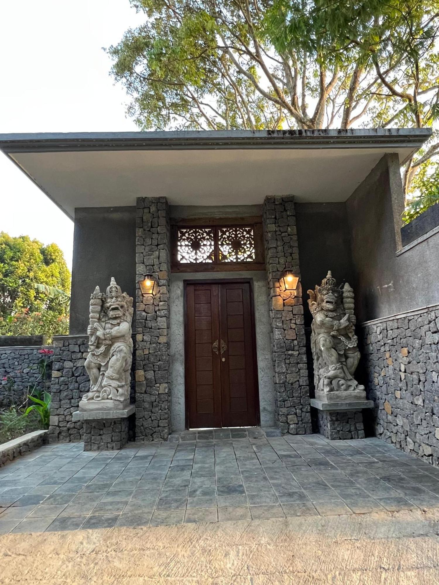 Villa Harvest Palace Munduk